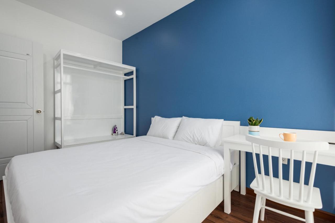 Cozrum Homes The Gallery Residence Cidade de Ho Chi Minh Exterior foto