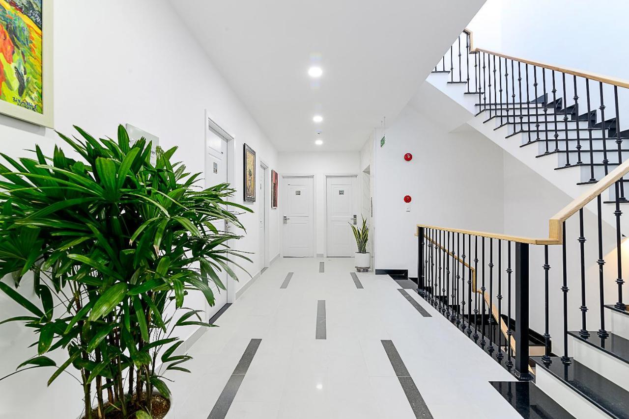 Cozrum Homes The Gallery Residence Cidade de Ho Chi Minh Exterior foto